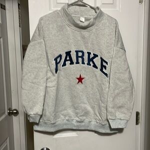 New sweatshirt size medium